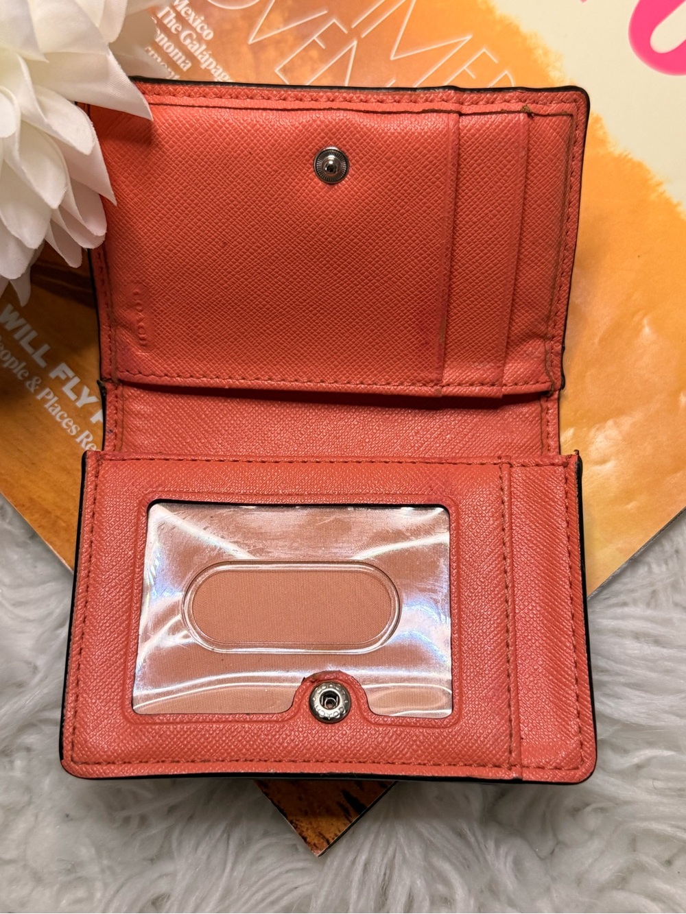 Vintage Short wallet-Coach Striped Compact Wallet - Pink, Coral, Blue & Olive - Picture 5 of 6
